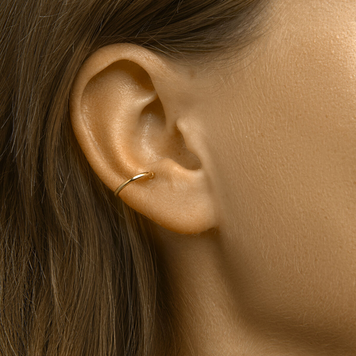 Ear cuff