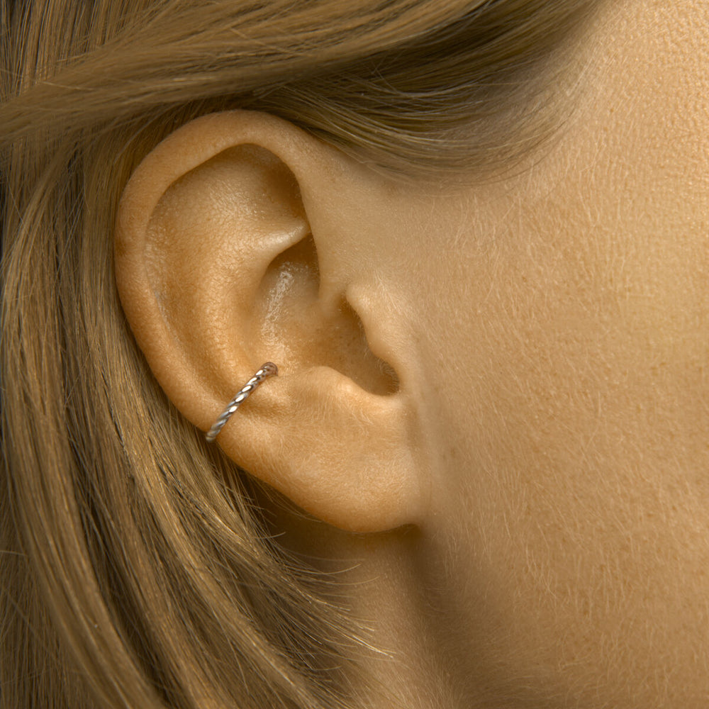 Gerhodineerde 925 Zilveren Gedraaide Ear Cuff – 13 mm (Per Stuk)