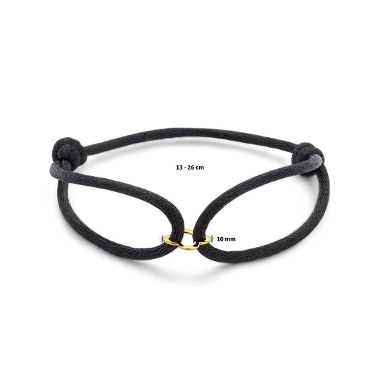 Zwarte Satijnen Armband met 14k Gouden Bloem – Verstelbaar 13–26 cm